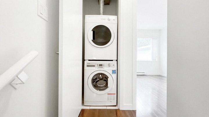 Photo 17 at 4888 Eldorado Mews, Collingwood VE, Vancouver East