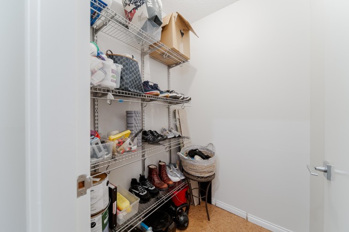 Photo 13 at 212 - 1924 Comox Street, West End VW, Vancouver West