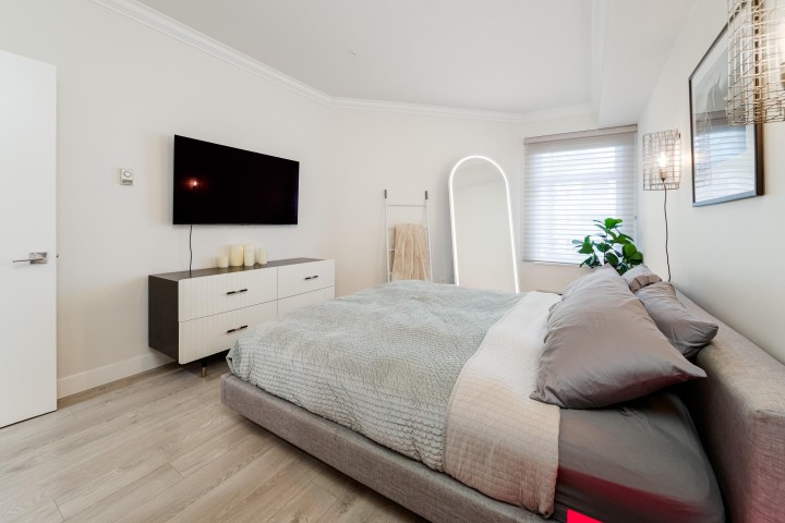 Photo 16 at 212 - 1924 Comox Street, West End VW, Vancouver West