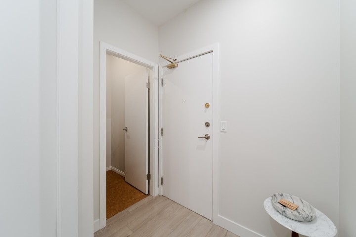 Photo 12 at 212 - 1924 Comox Street, West End VW, Vancouver West