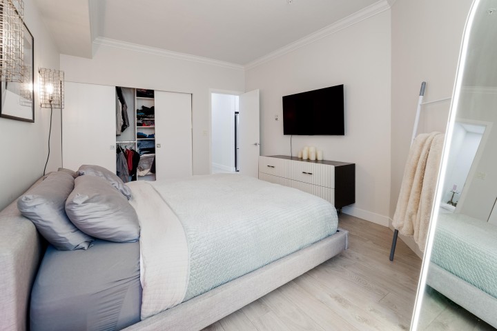 Photo 18 at 212 - 1924 Comox Street, West End VW, Vancouver West