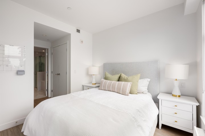 Photo 11 at 208 - 707 E 3rd Street, Queensbury, North Vancouver