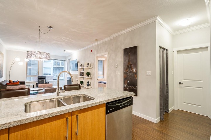 Photo 2 at 403 - 139 W 22nd Street, Central Lonsdale, North Vancouver