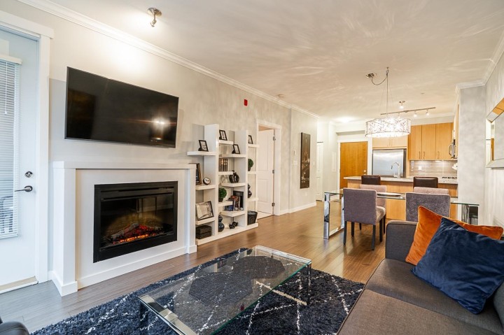 Photo 12 at 403 - 139 W 22nd Street, Central Lonsdale, North Vancouver