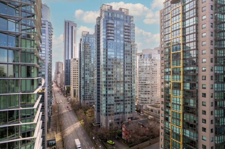 Photo 2 at 2106 - 1288 W Georgia Street, West End VW, Vancouver West