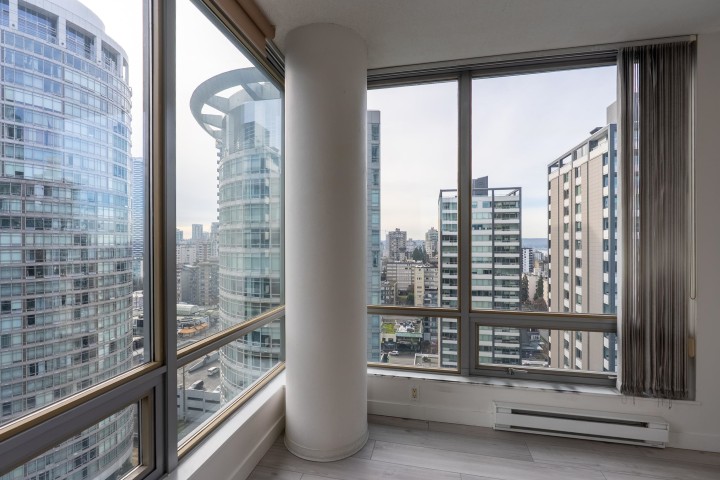 Photo 19 at 2106 - 1288 W Georgia Street, West End VW, Vancouver West