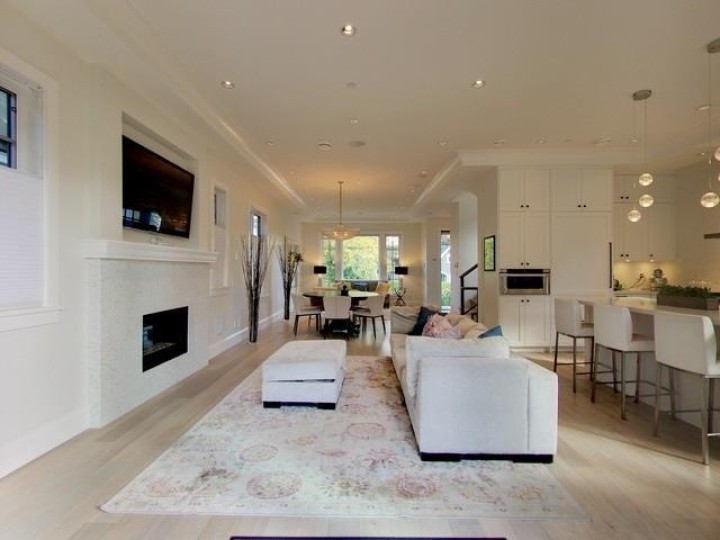 Photo 3 at 4248 W 10th Avenue, Point Grey, Vancouver West