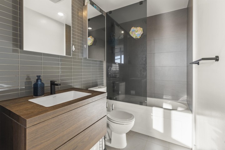 Photo 18 at 4108 - 128 W Cordova Street, Downtown VW, Vancouver West