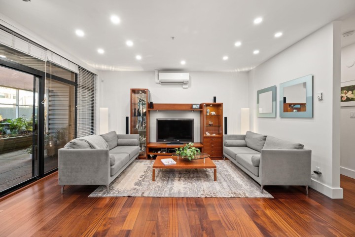 Photo 3 at 202 - 1750 W 2nd Avenue, False Creek, Vancouver West