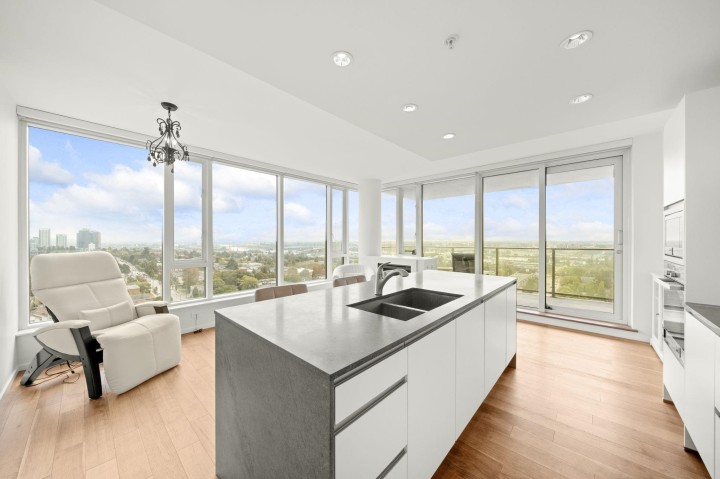 Photo 4 at 1808 - 8555 Granville Street, S.W. Marine, Vancouver West