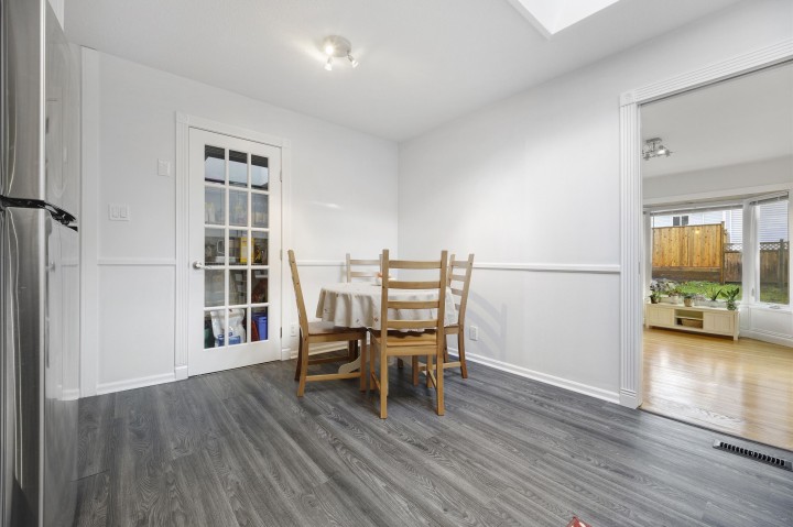 Photo 10 at 828 Nicolum Court, Roche Point, North Vancouver