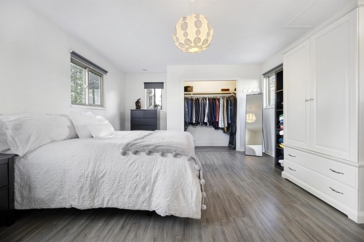 Photo 15 at 828 Nicolum Court, Roche Point, North Vancouver