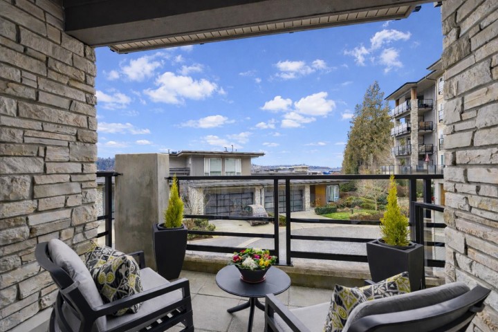 Photo 3 at 104 - 3825 Cates Landing Way, Roche Point, North Vancouver