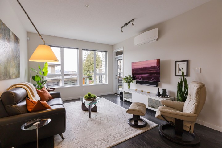 Photo 11 at 104 - 3825 Cates Landing Way, Roche Point, North Vancouver