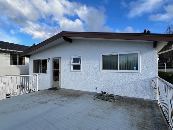 Photo 6 at 4695 Nanaimo Street, Victoria VE, Vancouver East