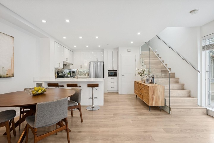 Photo 6 at 1985 Dunbar Street, Kitsilano, Vancouver West