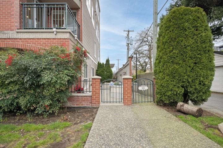 Photo 33 at 1985 Dunbar Street, Kitsilano, Vancouver West