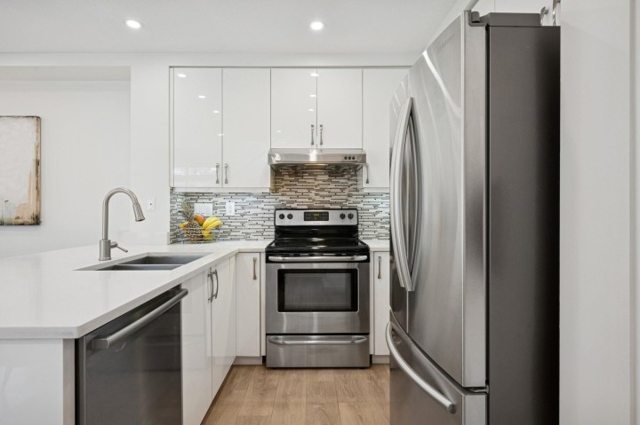 Photo 14 at 1985 Dunbar Street, Kitsilano, Vancouver West