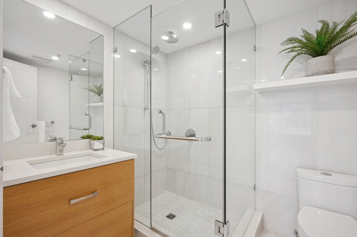 Photo 19 at 1985 Dunbar Street, Kitsilano, Vancouver West