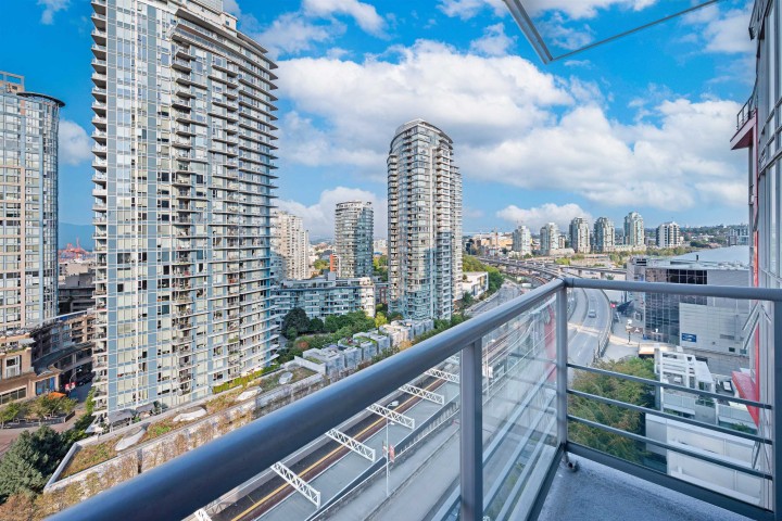 Photo 6 at 1207 - 602 Citadel Parade, Downtown VW, Vancouver West