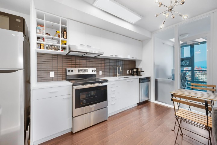 Photo 4 at 1207 - 602 Citadel Parade, Downtown VW, Vancouver West