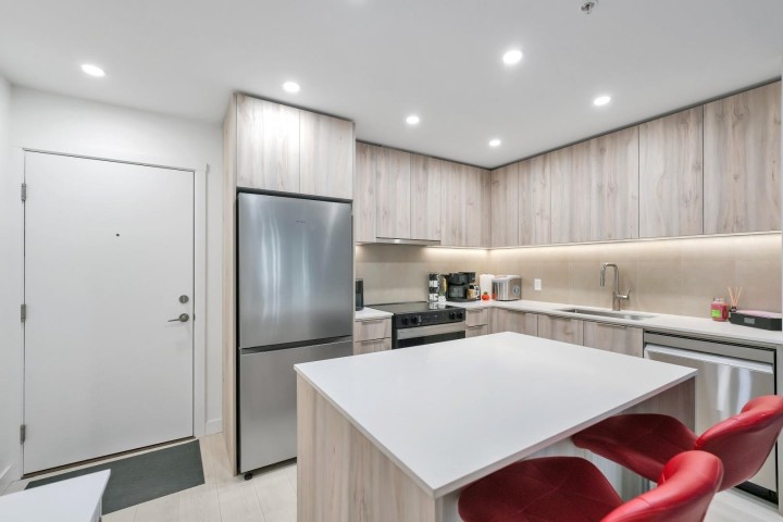 Photo 6 at 409 - 3596 Malsum Drive, Roche Point, North Vancouver