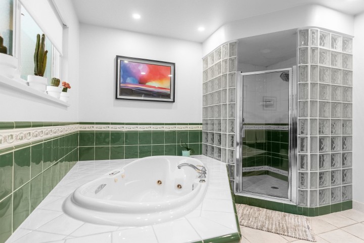 Photo 16 at 3993 Parkway Drive, Quilchena, Vancouver West