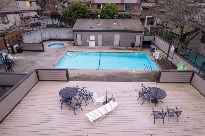 Photo 32 at 3993 Parkway Drive, Quilchena, Vancouver West