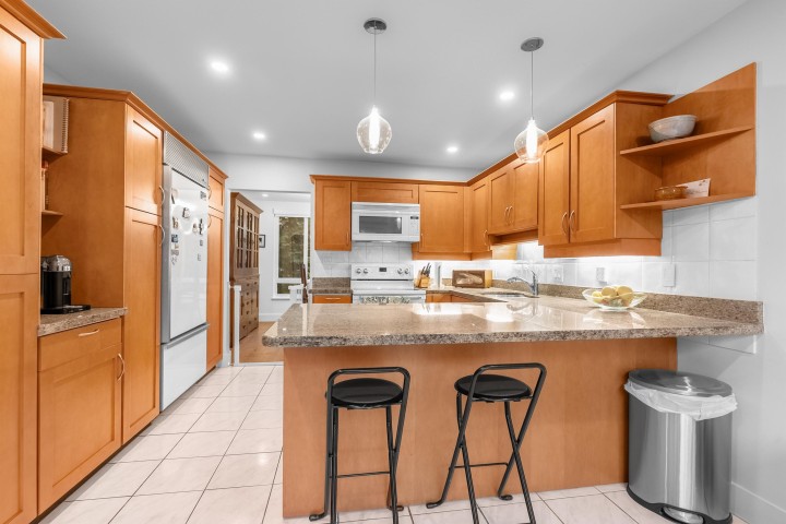 Photo 9 at 3993 Parkway Drive, Quilchena, Vancouver West