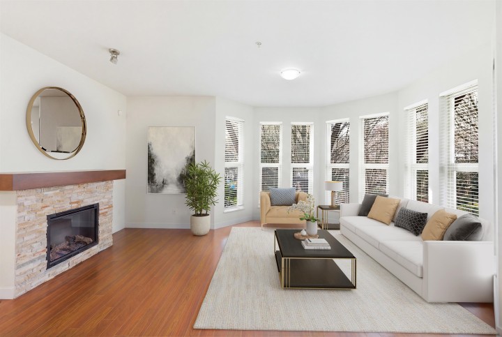 Photo 3 at 310 E 14th Street, Central Lonsdale, North Vancouver