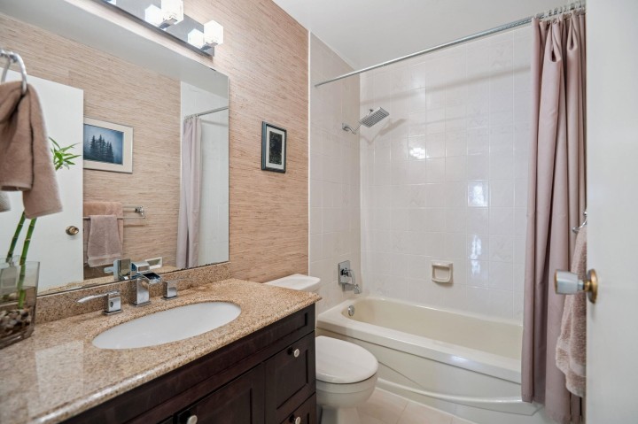 Photo 15 at 1089 Kilmer Road, Lynn Valley, North Vancouver