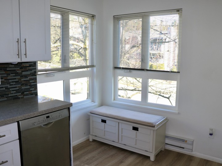 Photo 7 at 403 - 106 W Kings Road, Upper Lonsdale, North Vancouver