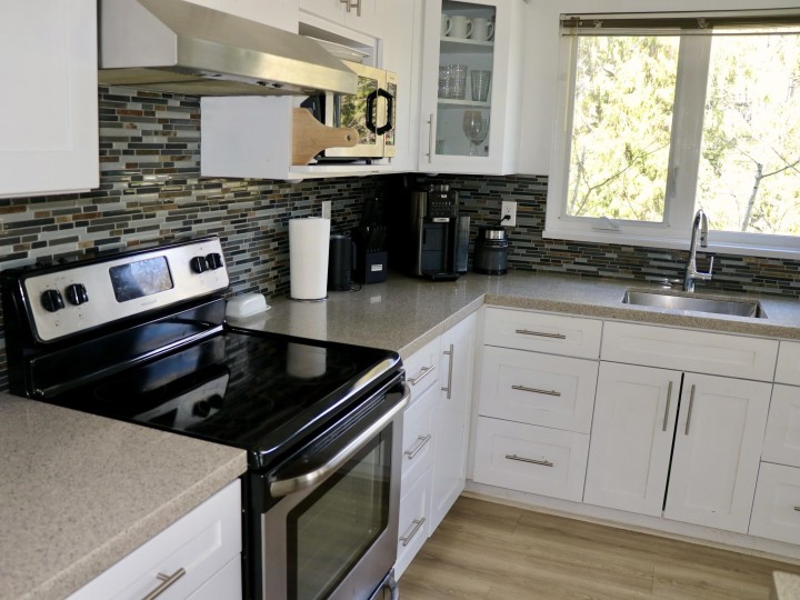 Photo 5 at 403 - 106 W Kings Road, Upper Lonsdale, North Vancouver