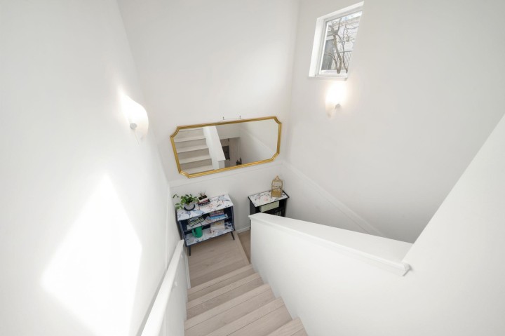 Photo 12 at 301 - 3727 W 10 Avenue, Point Grey, Vancouver West