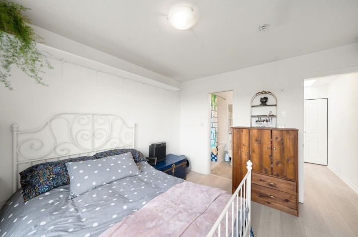 Photo 18 at 301 - 3727 W 10 Avenue, Point Grey, Vancouver West