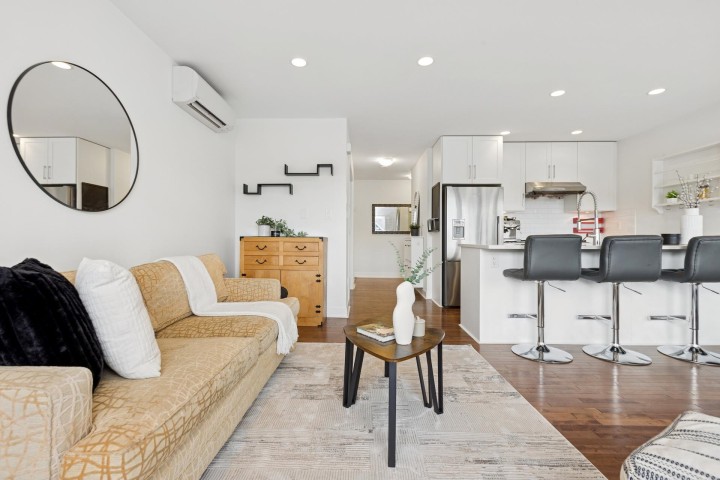 Photo 7 at 205 E 18th Street, Central Lonsdale, North Vancouver