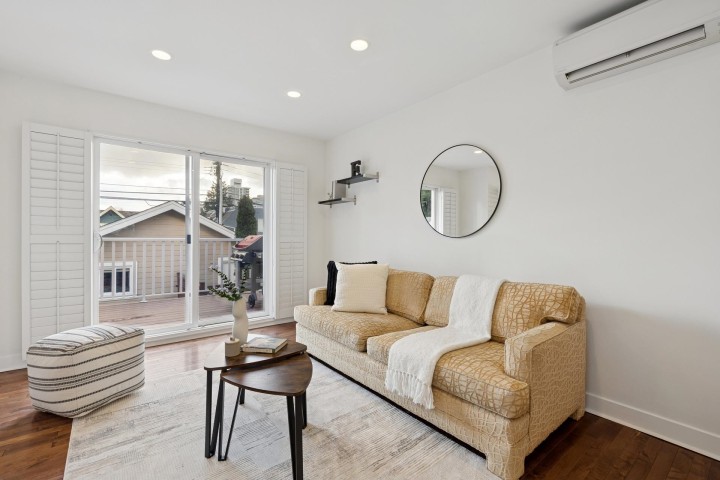 Photo 9 at 205 E 18th Street, Central Lonsdale, North Vancouver