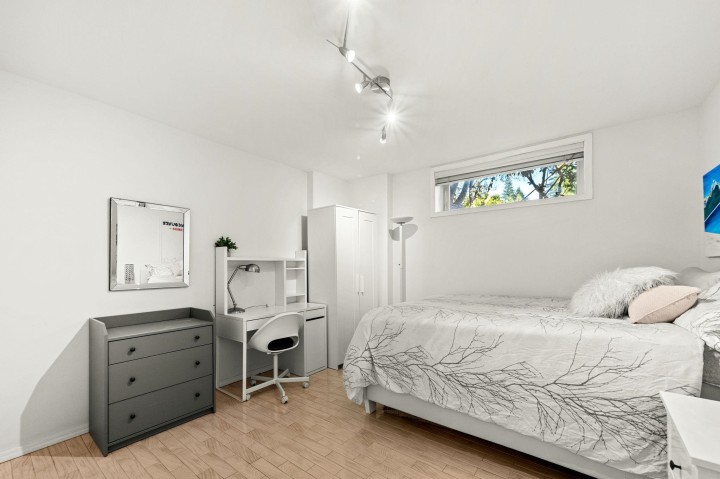 Photo 28 at 1725 Orkney Place, Northlands, North Vancouver