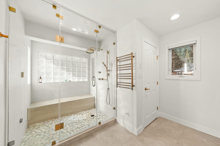 Photo 21 at 1725 Orkney Place, Northlands, North Vancouver