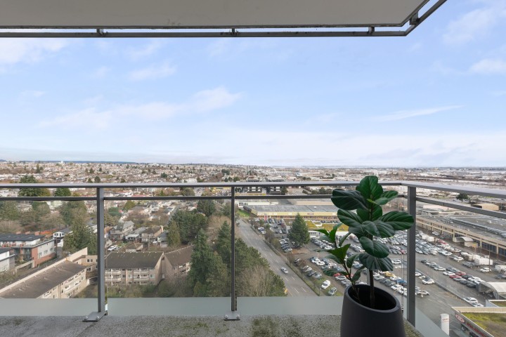 Photo 18 at 2105 - 433 Sw Marine Drive, Marpole, Vancouver West