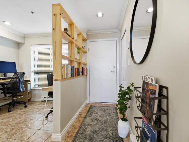 Photo 2 at 403 - 212 Lonsdale Avenue, Lower Lonsdale, North Vancouver