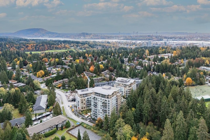 Photo 1 at 104 - 2375 Emery Court, Lynn Valley, North Vancouver
