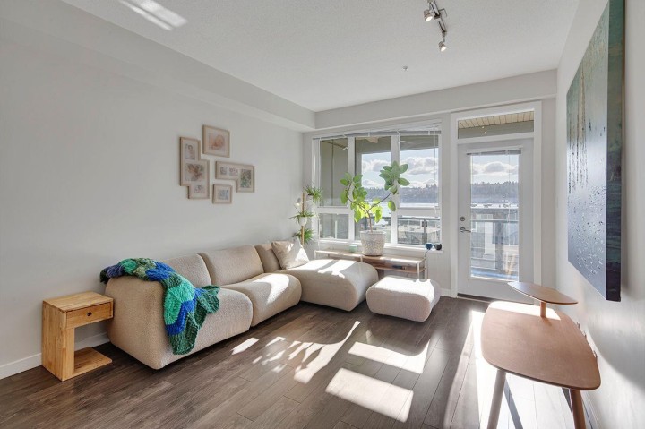 Photo 2 at 207 - 3825 Cates Landing Way, Roche Point, North Vancouver