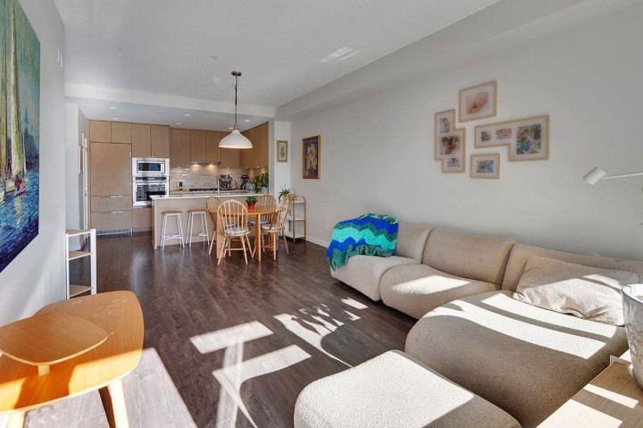 Photo 4 at 207 - 3825 Cates Landing Way, Roche Point, North Vancouver