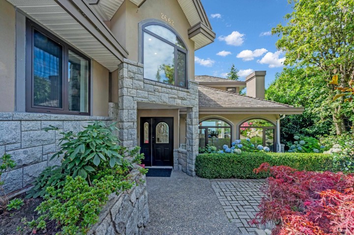 Photo 3 at 2662 Chelsea Place, Chelsea Park, West Vancouver