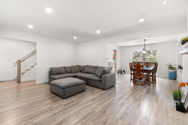 Photo 7 at 1955 Chesterfield Avenue, Central Lonsdale, North Vancouver