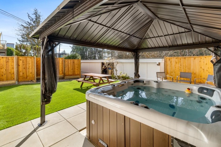 Photo 4 at 1955 Chesterfield Avenue, Central Lonsdale, North Vancouver