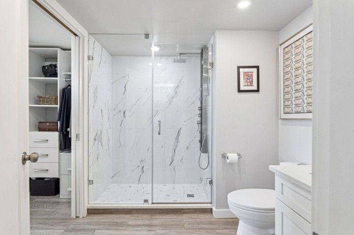 Photo 5 at 305 - 175 W 4th Street, Lower Lonsdale, North Vancouver