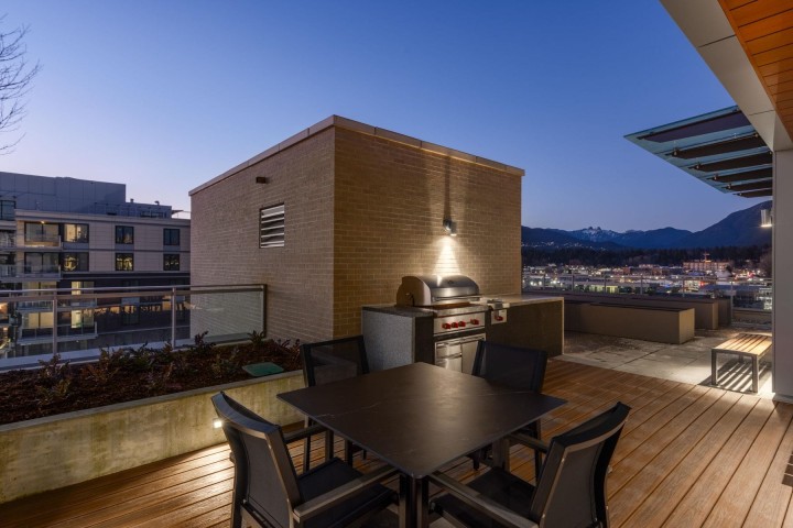 Photo 15 at 310 - 755 Harbourside Drive, Harbourside, North Vancouver