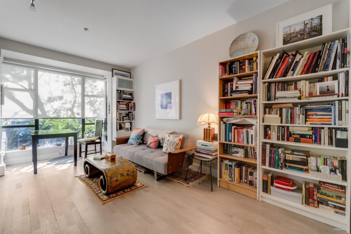 Photo 10 at 206 - 2175 Salal Drive, Kitsilano, Vancouver West